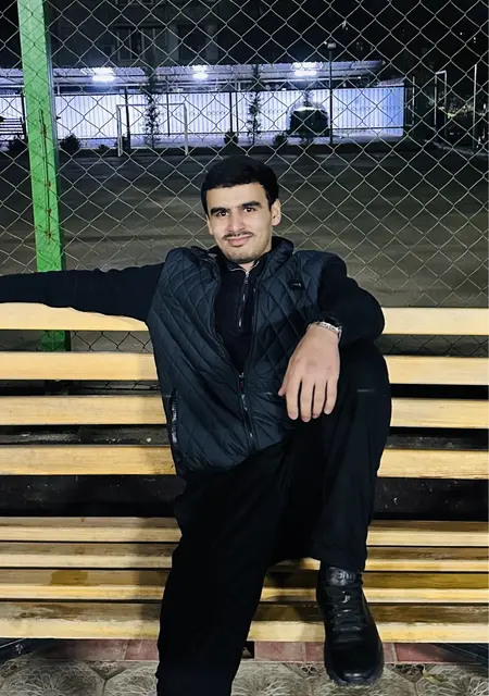 Бижан из Душанбе, мне 20, познакомлюсь для приятного времяпровождения