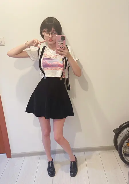 Я Tuheee, 20, из Берлина, ищу знакомство для общения