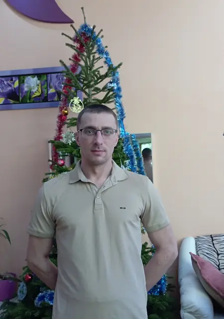 Я Денис, 39, из Павлограда, ищу знакомства без обязательств