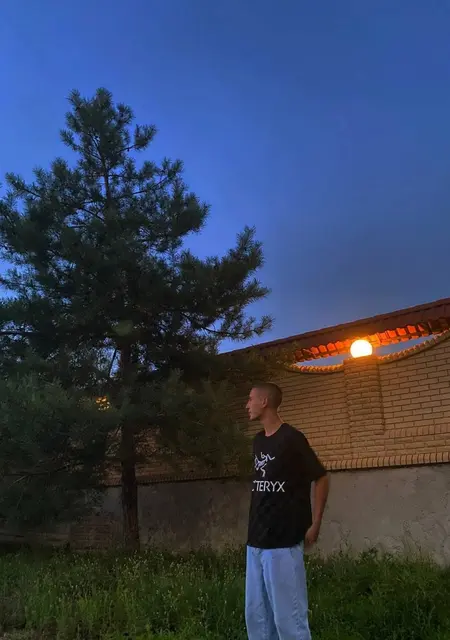 Егор из Новопскова, мне 25, познакомлюсь на одну ночь