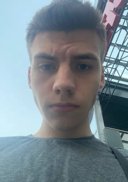 Я Назар, 22 років, знайомлюсь на одну ніч у Білій Церкві