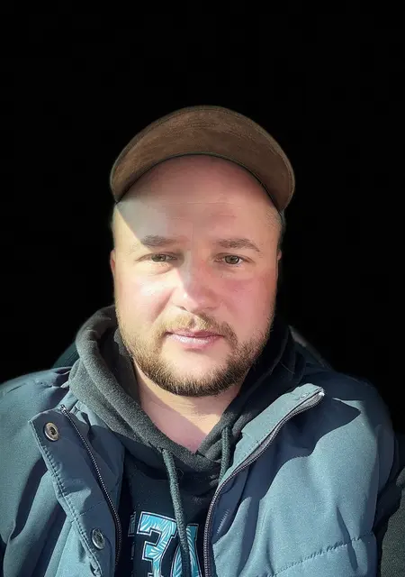 Я Вадим, 32, знакомлюсь без обязательств в Сумах