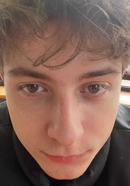 Artem з Кривого Рогу, мені 19 років, познайомлюсь для спілкування