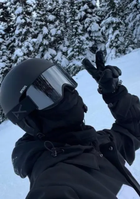 Ivan из Познани, мне 18, познакомлюсь на одну ночь