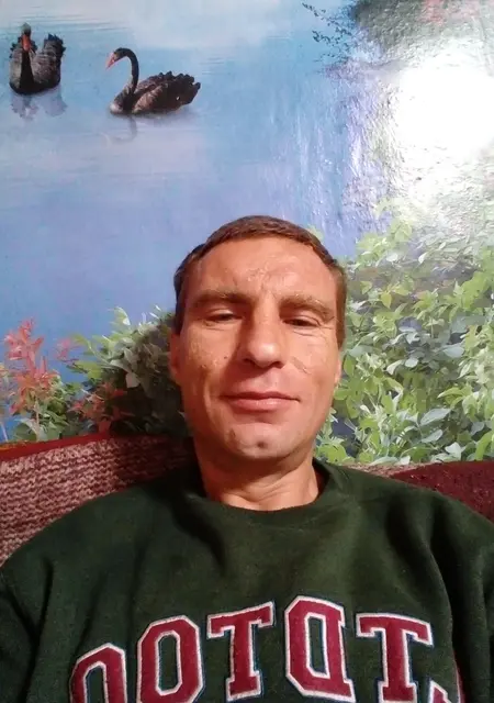 Я Сергей, 45, из Киева, ищу знакомство для постоянных отношений