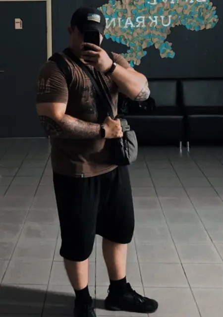 Олександр з Черкас, шукаю на сайті дружбу