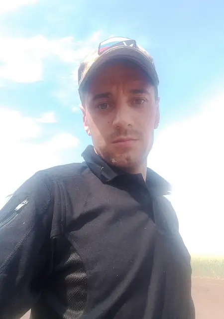 Я Vladimir, 30, из Стаханова, ищу знакомства на одну ночь