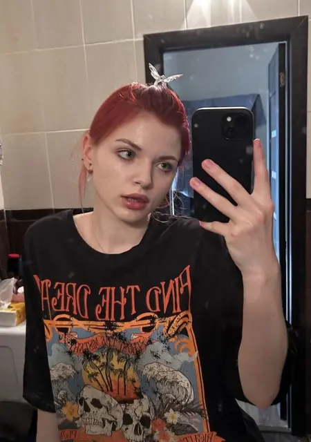 Я Eva, 21, из Киева, ищу знакомства без обязательств