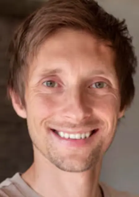 Brad из Бернли, ищу на сайте вирта