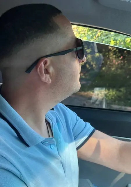 Богдан из Киева, мне 38, познакомлюсь без обязательств