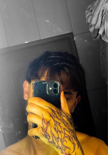 Тимофій из Познани, мне 19, познакомлюсь для дружбы