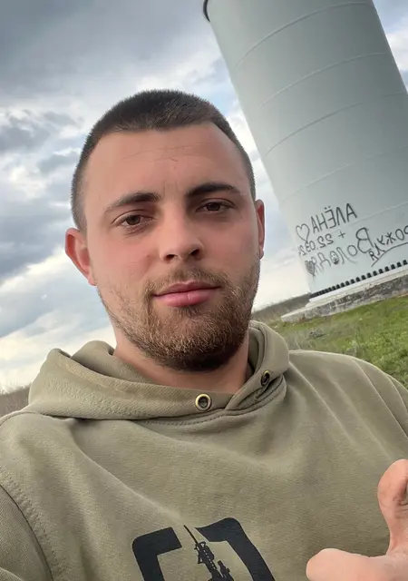Я Диитро Зінов, 27, из Славянска, ищу знакомства на одну ночь