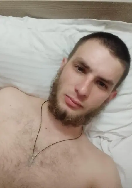 Vladislav из Новомосковска, мне 26, познакомлюсь без обязательств