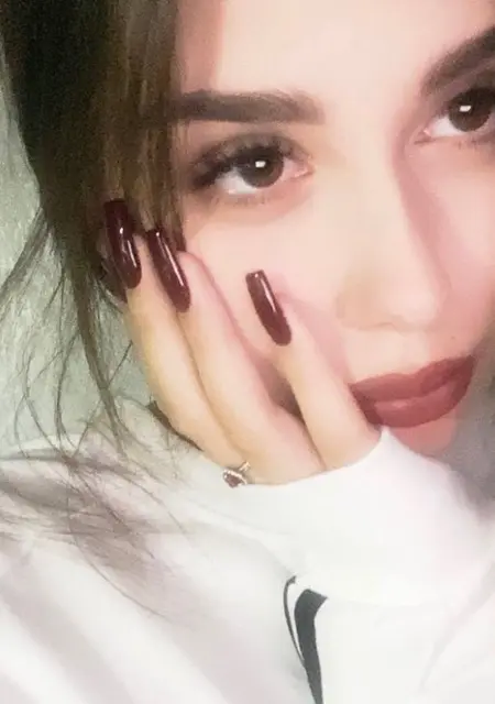 Ника из Доброполья, мне 21, познакомлюсь для приятного времяпровождения