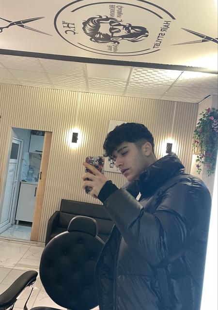 Я Bar, 25, из Сиваса, ищу знакомства на одну ночь