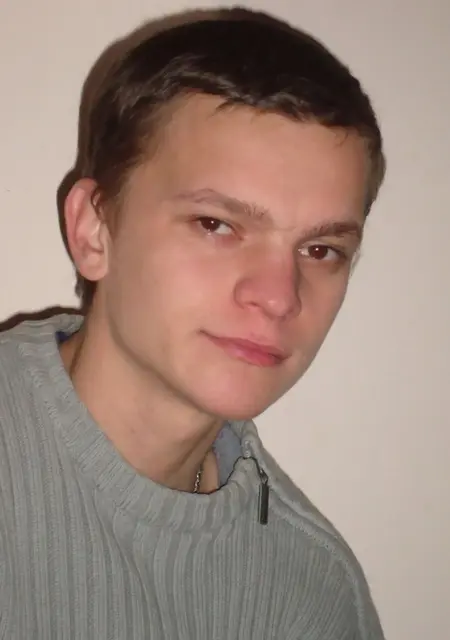 Дима из Херсона, ищу на сайте знакомства без обязательств