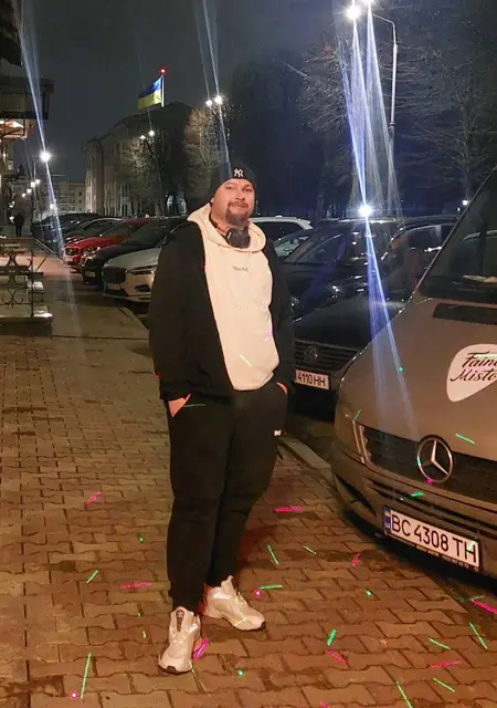 Дмитрий из Житомира, ищу на сайте приятное времяпровождение