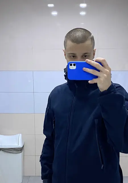 Я Tim, 25, из Черкасс, ищу знакомства на одну ночь