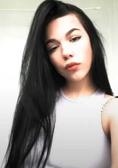 Таня из Одессы, мне 18, познакомлюсь для общения