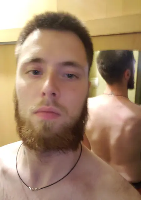 Я Макс, 27, из Ивано-Франковска, ищу знакомства на одну ночь