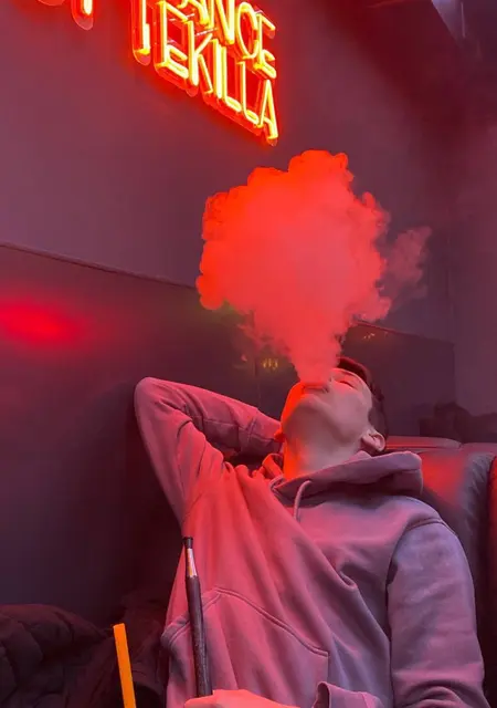 Вадя из Николаева, мне 21, познакомлюсь для приятного времяпровождения