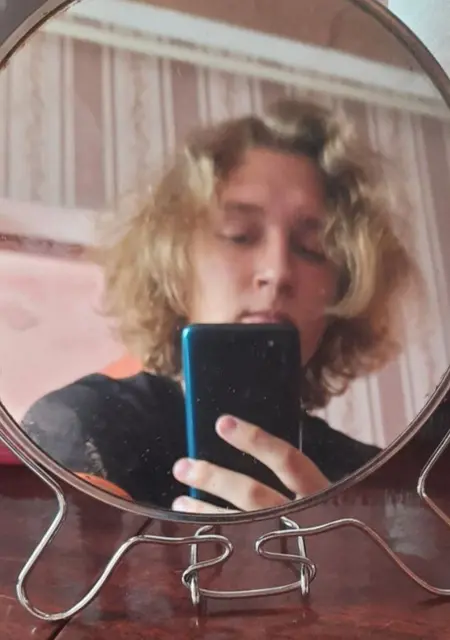 Я Андрей, 22, из Волновахи, ищу знакомство для дружбы