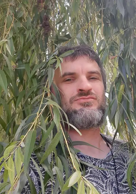 Я Moderated, 39 років з Мукачево, шукаю знайомство для постійні стосунки