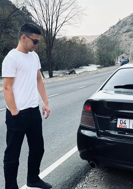 Artur из Бишкека, мне 19, познакомлюсь для общения