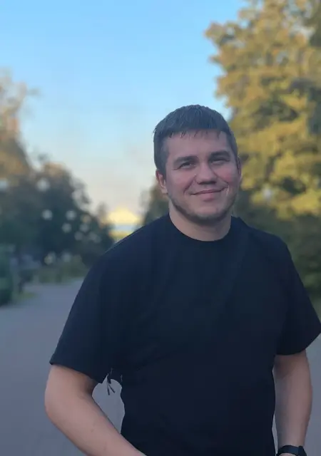 Я Іван, 31 років, знайомлюсь для вірт у Запоріжжі