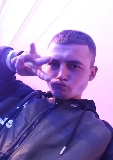 Александр из Речицы, ищу на сайте знакомства на одну ночь