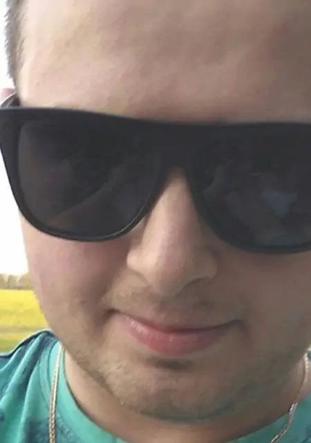 Вадим из Сморгони, ищу на сайте знакомства без обязательств