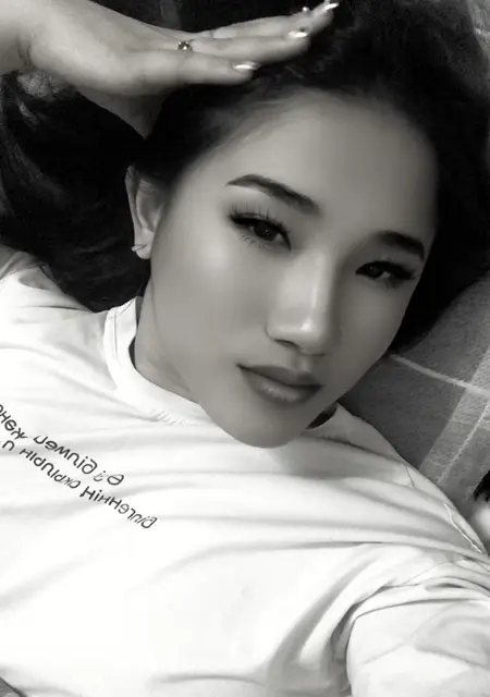 Диляра из Алматы, мне 23, познакомлюсь для приятного времяпровождения