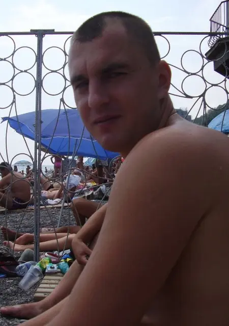 Sasha из Кременчуга, мне 43, познакомлюсь на одну ночь