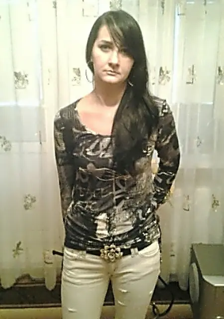 Я Аня, 39, из Донецка, ищу знакомство для постоянных отношений