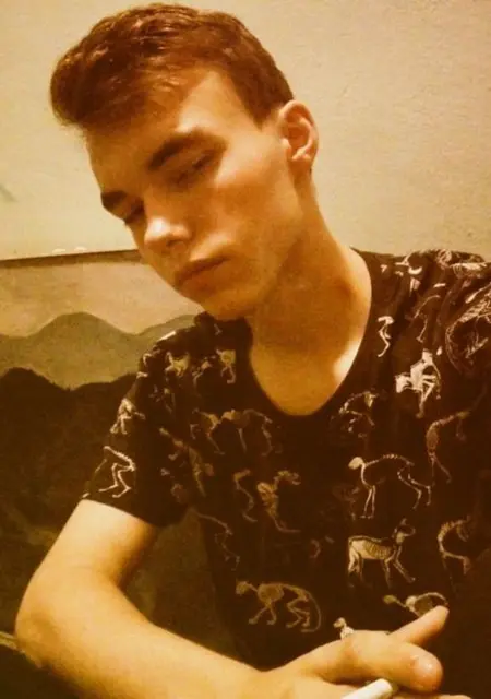 Я Liderpl, 22, из Варшавы, ищу знакомство