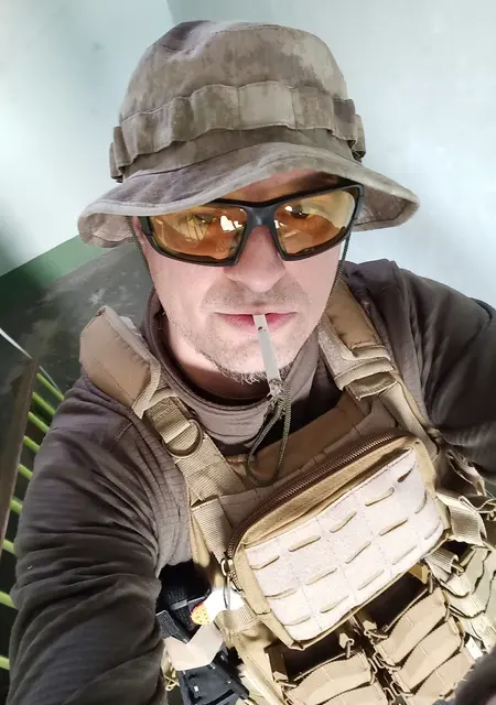 Я Максим, 42, из Сум, ищу знакомства на одну ночь