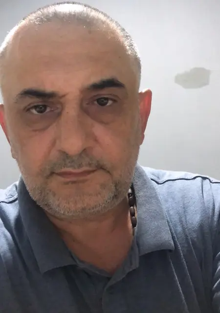 Badri из Тбилиси, ищу на сайте знакомства без обязательств