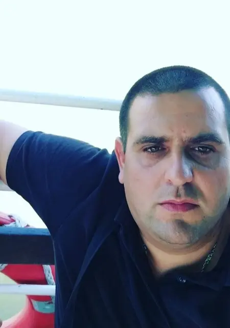 Я Анатолий, 39, из Одессы, ищу знакомство для приятного времяпровождения