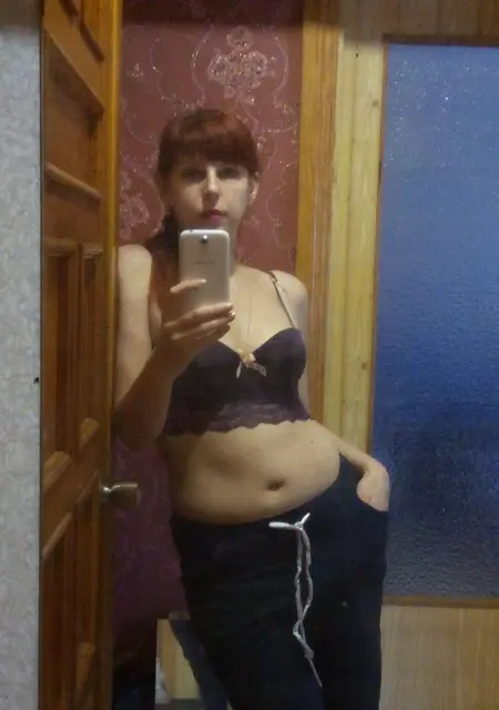 Лена из Донецка, мне 42, познакомлюсь на одну ночь