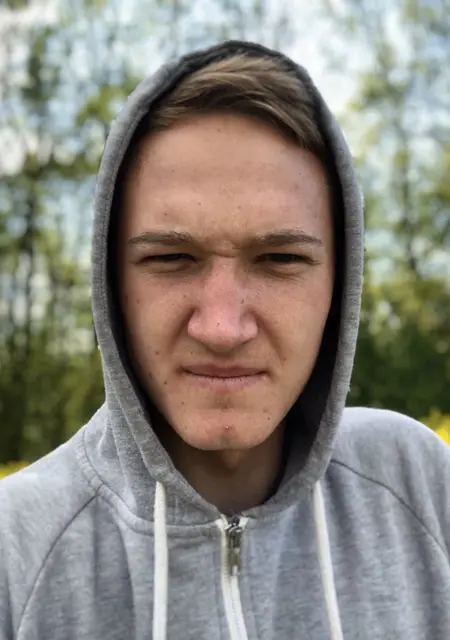 Vasia Skripnik из Черновцов, мне 23, познакомлюсь без обязательств