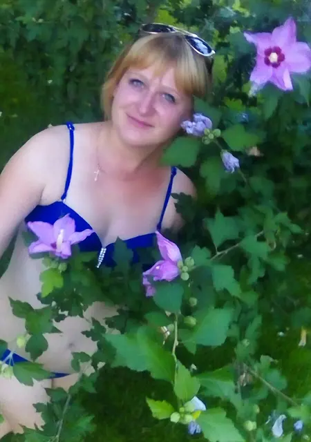 Я Алина, 33, из Новой Каховки, ищу знакомство для совместных путешествий