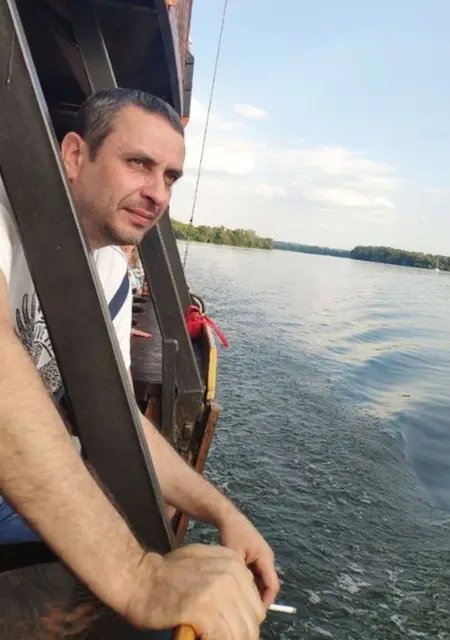 Игорь з Нікополя, мені 25 років, познайомлюсь для приємного проведення часу