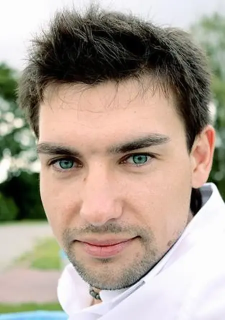 Евгений из Черновцов, ищу на сайте знакомства без обязательств