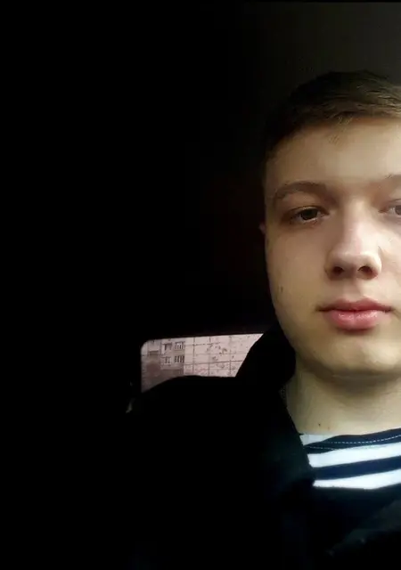 Я Кирилл, 28, из Херсона, ищу знакомства без обязательств