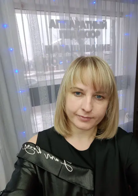 Я Алёна, 36 років, знайомлюсь для спілкування у Луганськ