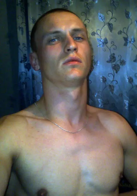 Я Oleg, 35, знакомлюсь без обязательств в Витебске