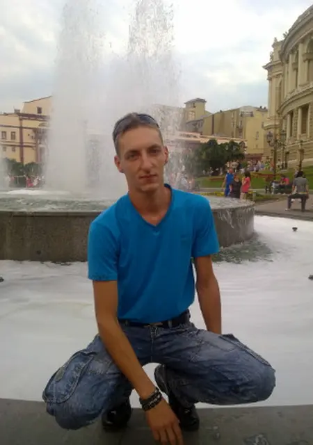 Я Сринький, 42 років, знайомлюсь на одну ніч у Одесі