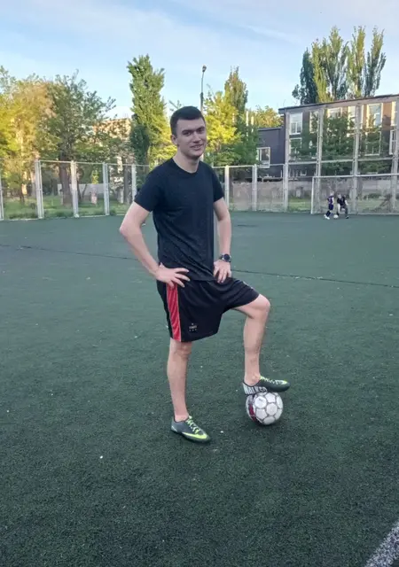 Я Илья, 24, из Кривого Рога, ищу знакомство для дружбы