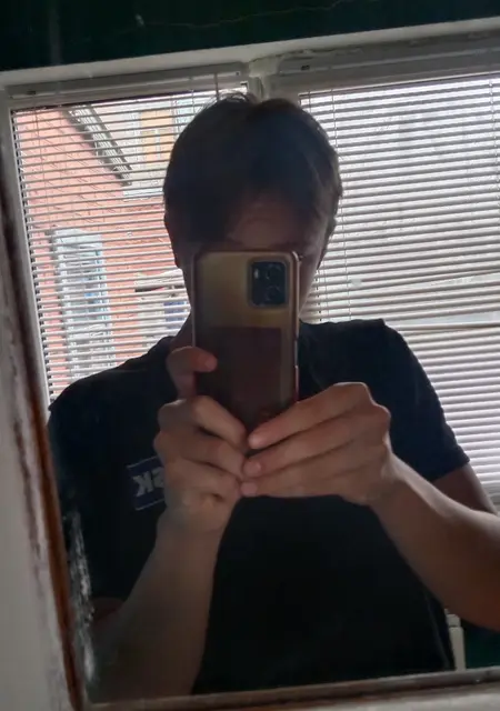 Леха из Сум, ищу на сайте знакомства на одну ночь