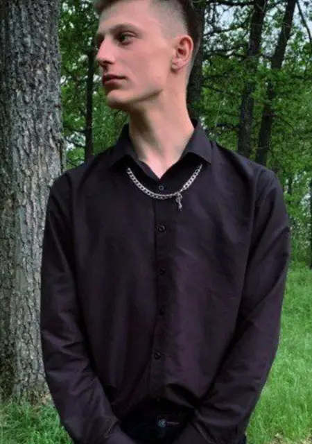 Я Каин, 21, из Нью Малден, ищу знакомство для открытые отношения